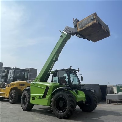 4Ton 7metre Telehandler Elektrikli Teleskopik Yükleyici Forklift